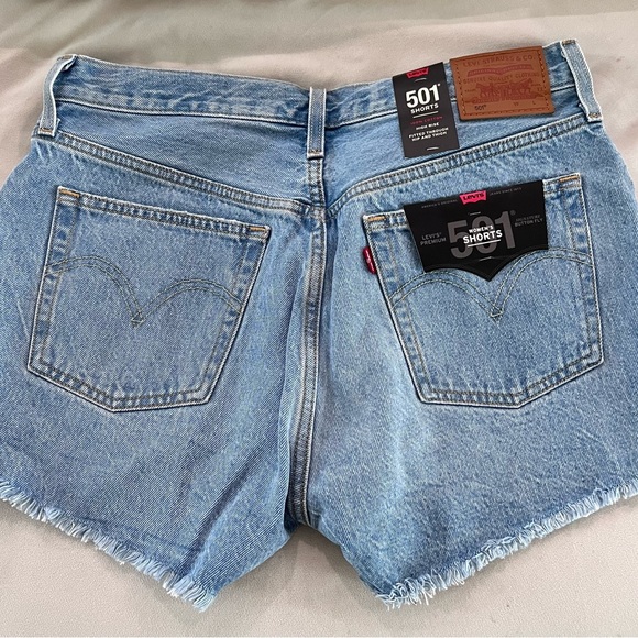 Levis 501 shorts - Picture 3 of 5